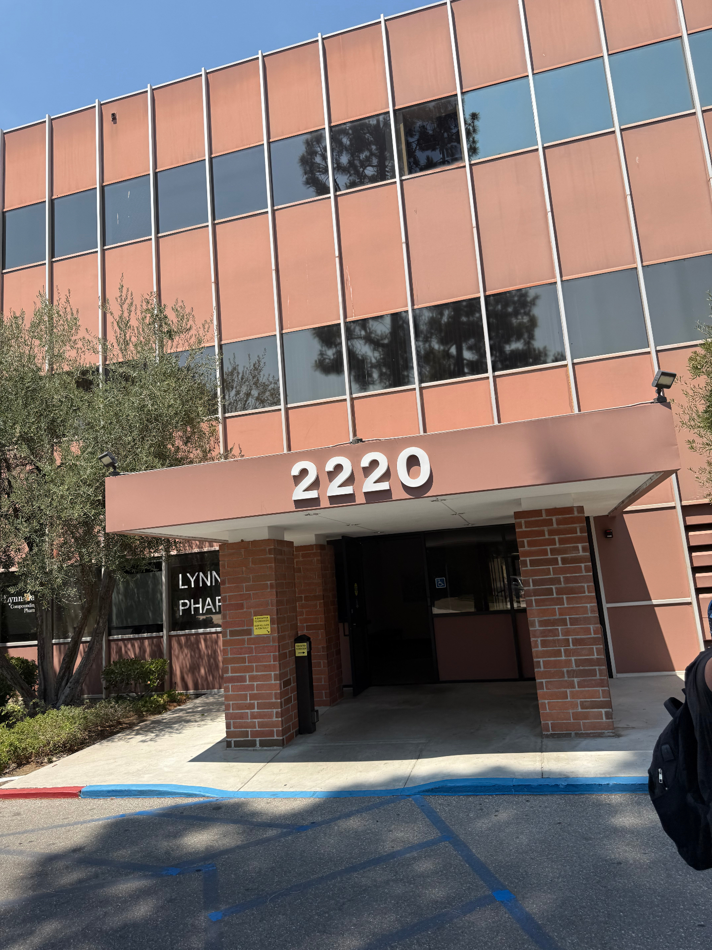Main entrance at 2220 Lynn Rd